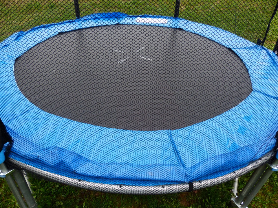 3 Surprising Benefits of Working out On a Trampoline